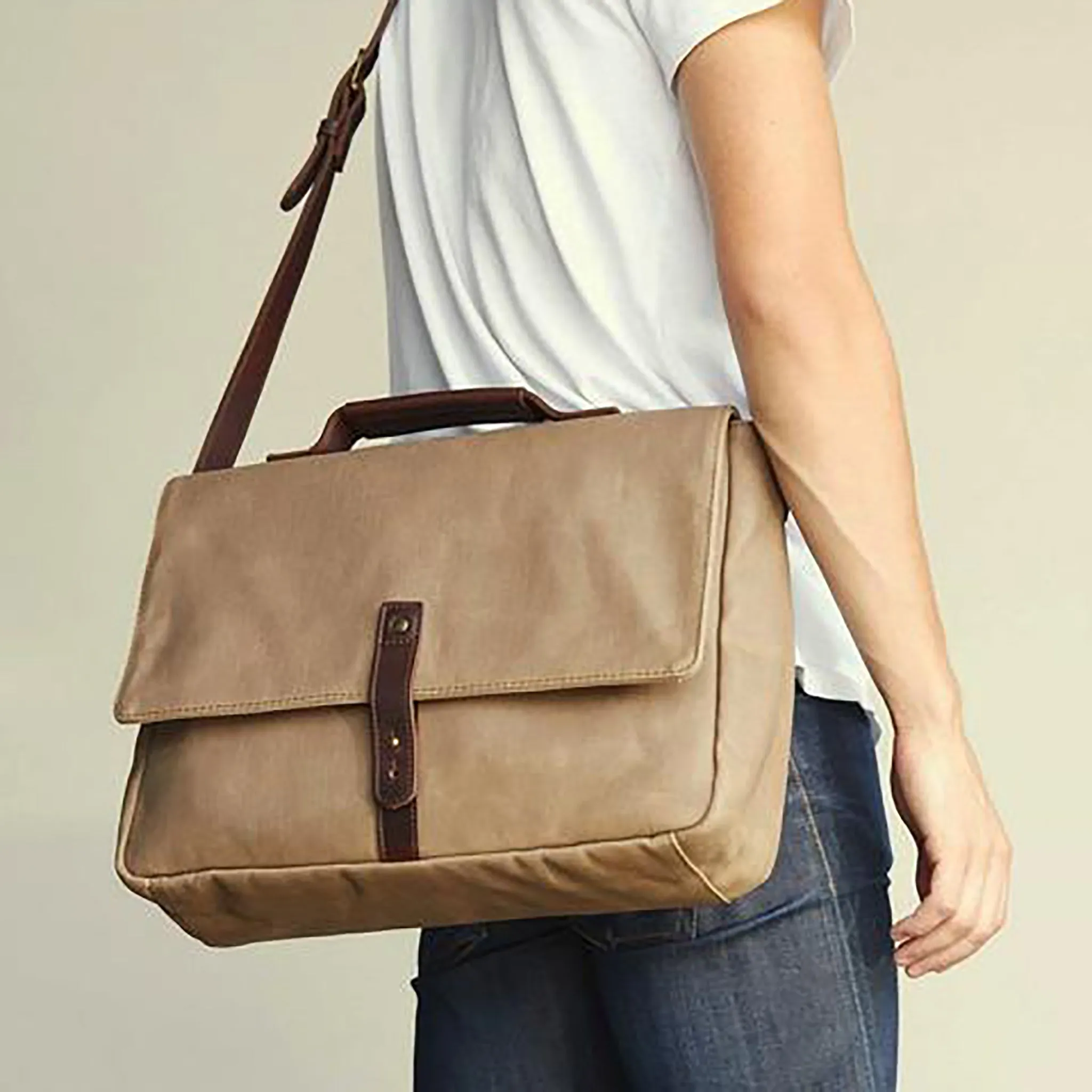 Loreto Messenger Bag