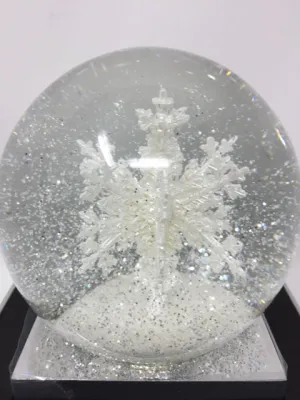 Snowflake Snow Globe